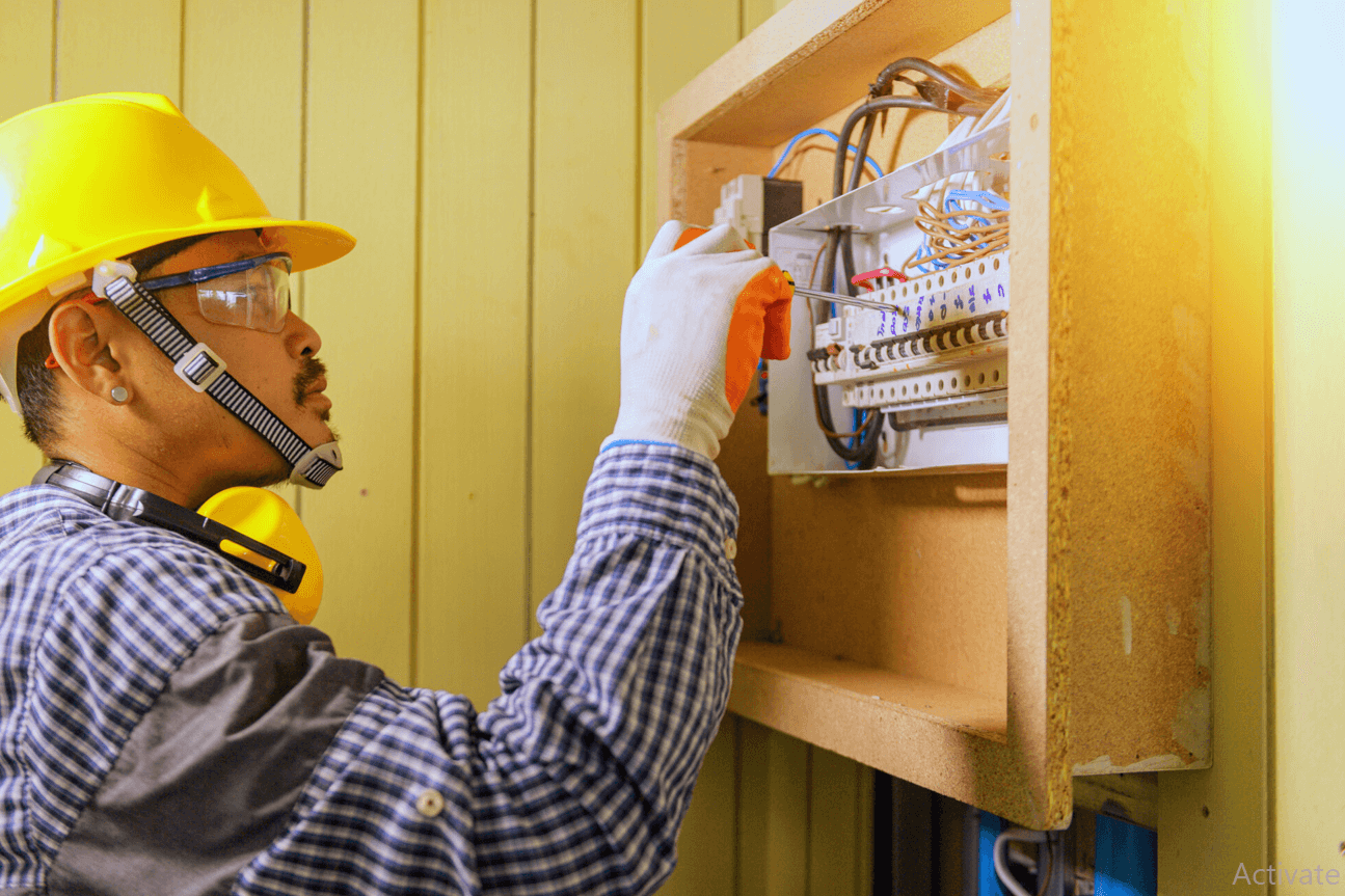 electrical service in dubai